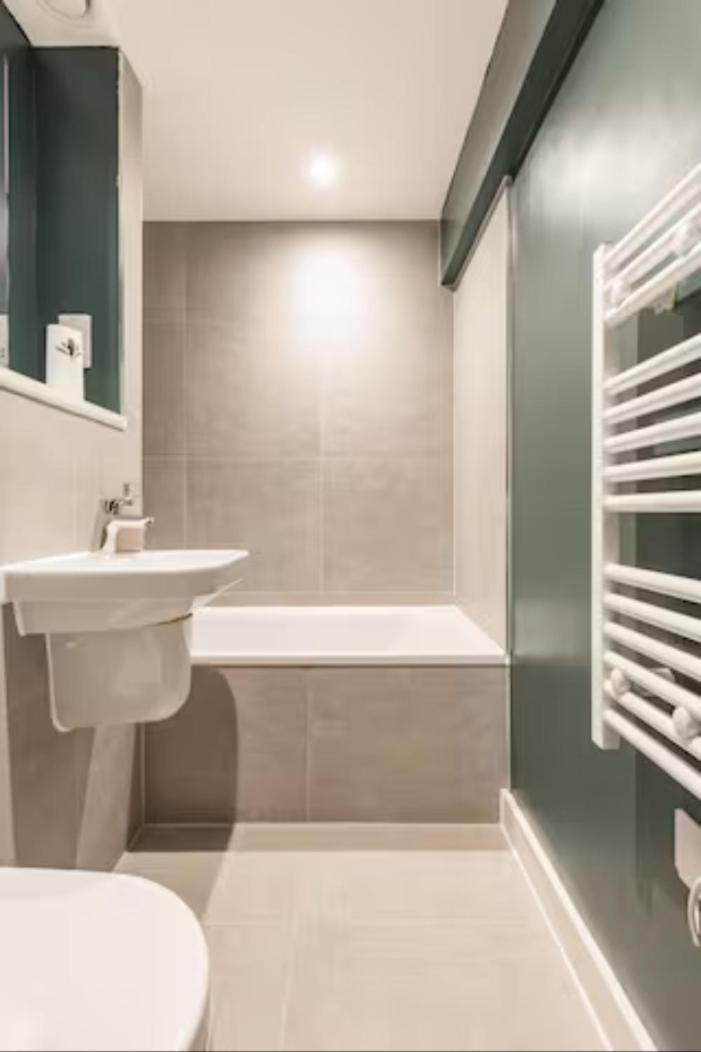 Two Bedrooms Exquisite En-Suite Apartment Deansgate Манчестер Экстерьер фото